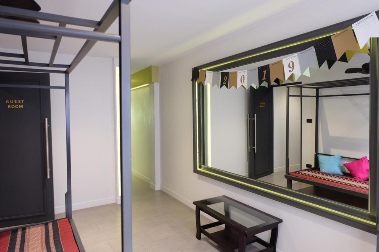 Four Sisters Homestay Bangkok Exterior foto